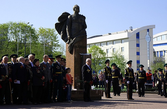 9 мая 2009 г., памятник, Жуков, bedevo